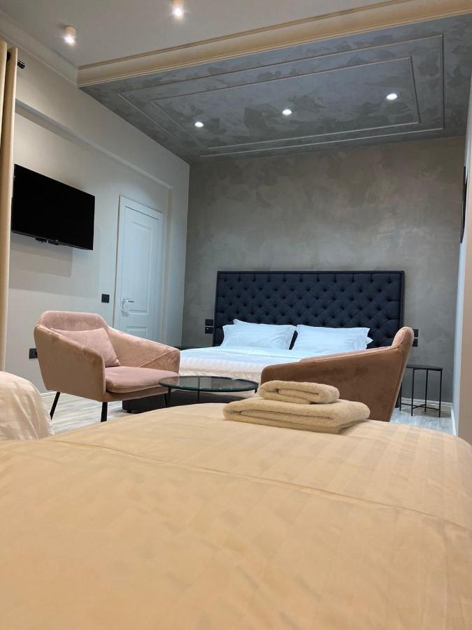 Ardenica Boutique Hotel Lushnjë Extérieur photo